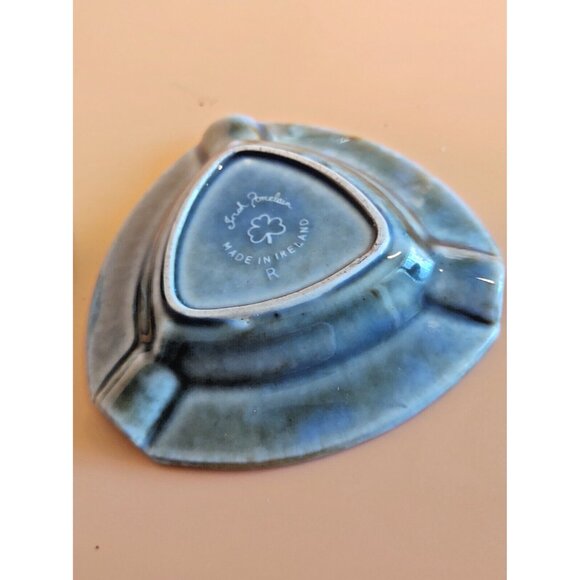 Vintage Irish Porcelain Made in Ireland by Wade Ashtrays (Set of 2) - Picture 8 of 9